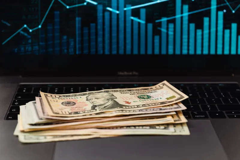 The Cash Generation Paradox: When Blue-Chip Operational Excellence Fails to Reach the Shareholder
